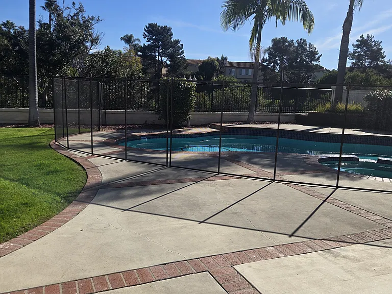 485 Lexington Cir — Photo 14