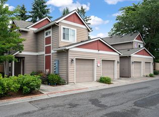 Fairview Court Townhomes, Vancouver, WA 98682
