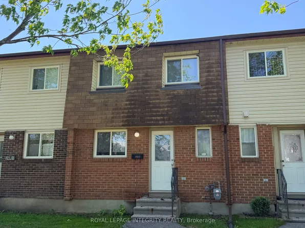 46 Forester Cres #B, Ottawa, ON K2H 8Y4