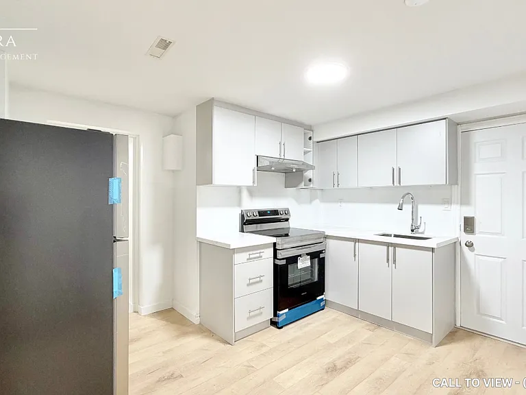 1006 White Clover Way #A-2 — Photo 1
