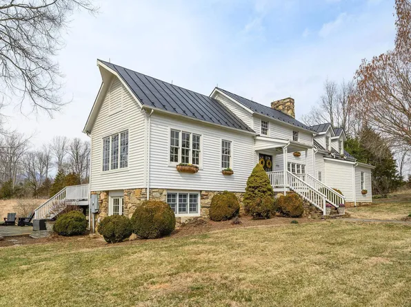 4196 Ballards Mill Rd, Free Union, VA 22940