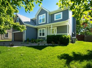 1002 N Clinton St, Olathe, KS 66061