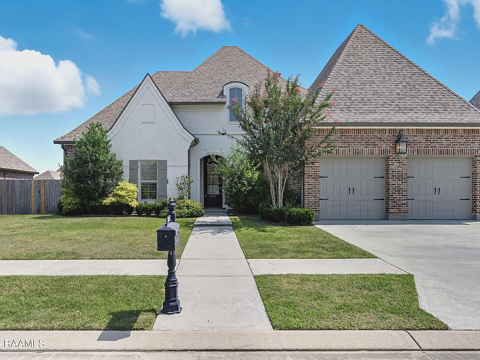 1st image of 307 Sylvester Dr