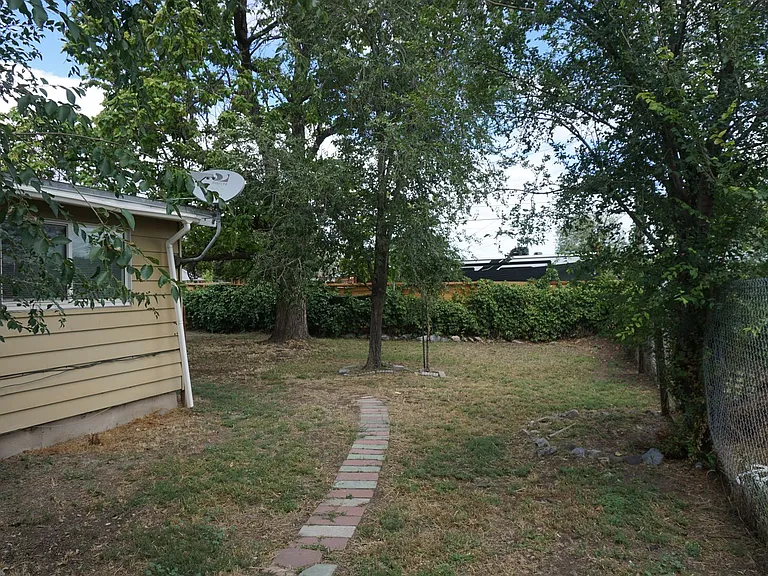 3190 W Mark Ave — Photo 19