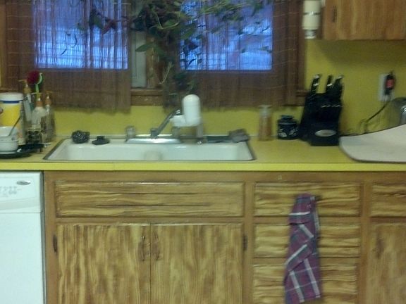 2nd image of 1115 Harney St
