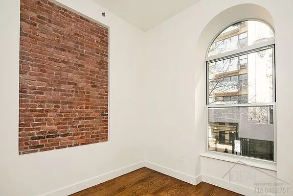 Rented by Ideal Properties Group | media 20