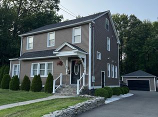 168 Park Ave, Bloomfield, CT 06002