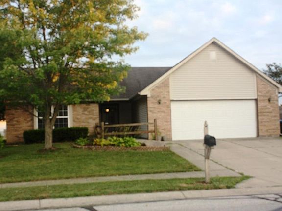 2nd image of 669 Woodfield Cir