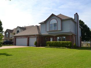19516 E 36th St S, Broken Arrow, OK 74014
