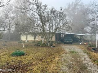 979 Bear Lake Rd E, Tallulah, LA 71282