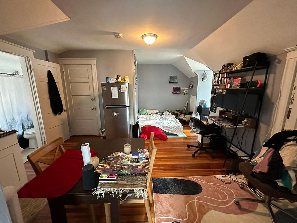 1st image of 401 Boylston St #4