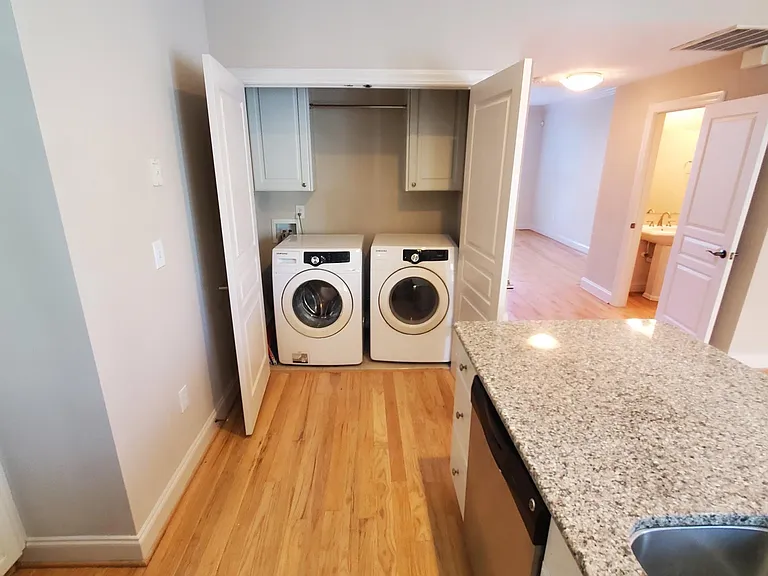 1314 Pulaski St — Photo 4