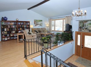 14 Kenneth Dr, Putnam Valley, NY 10579