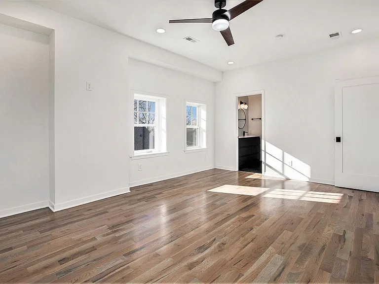 3404 Campbell St — Photo 11