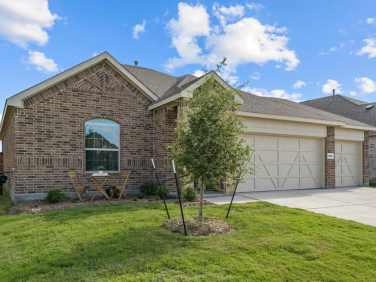 3028 Howerton Dr — Photo 22