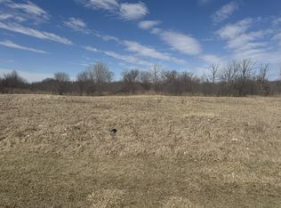 39520 N Green Bay Rd, Beach Park, IL 60099