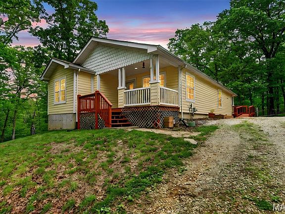 4th image of 9314 Flicker Ln