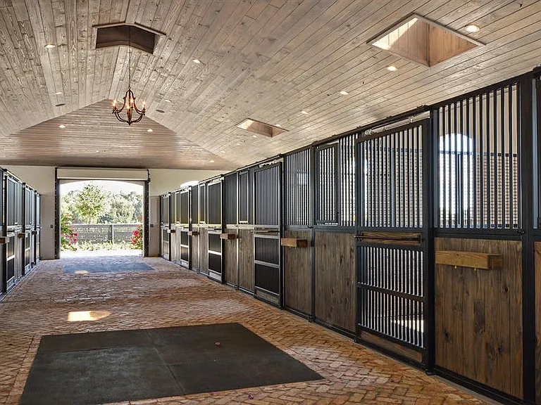 3689 Grand Prix Farms Dr — Photo 2