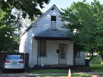 715 Hoffmeister Ave, Saint Louis, MO, 63125