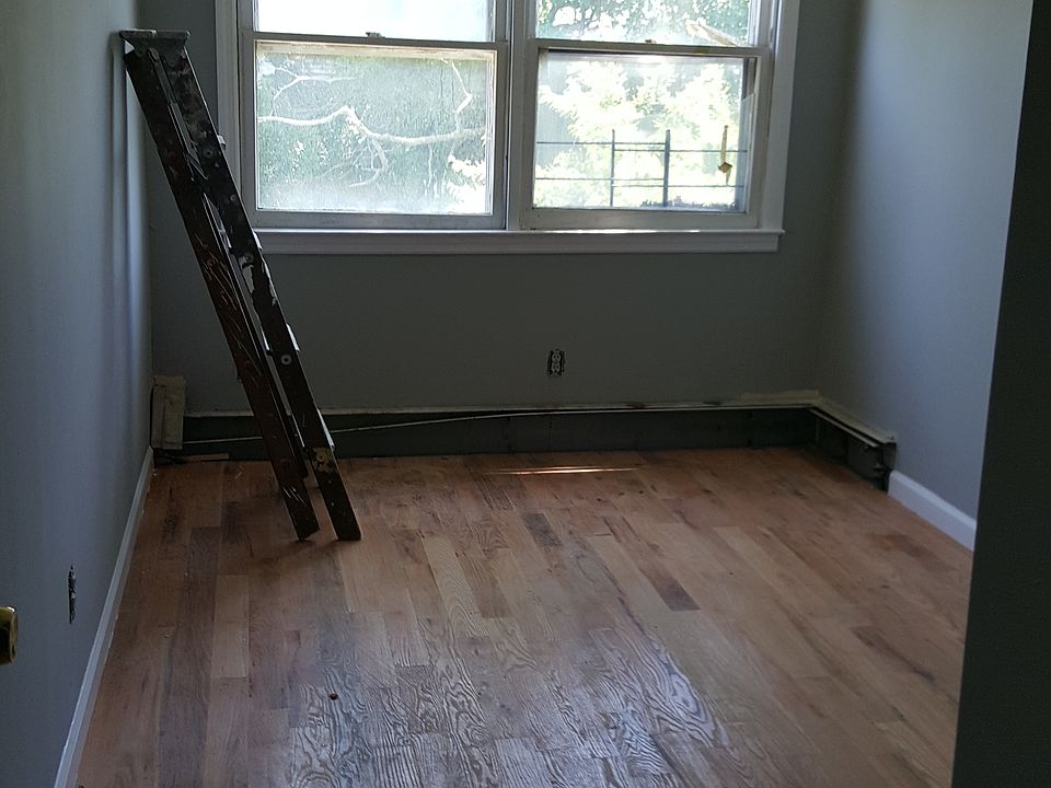2nd image of 2500AX Oceancrest Blvd #1