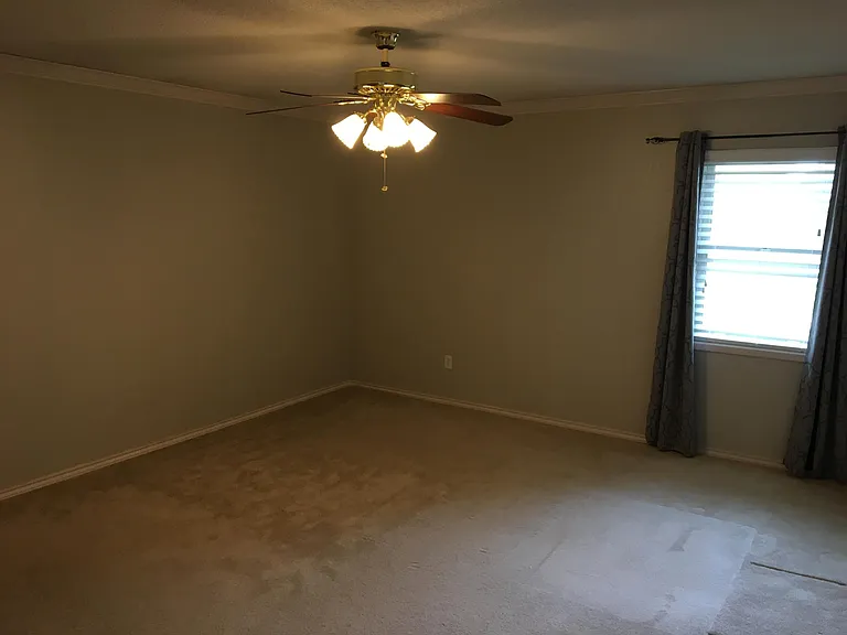 301 S Abbey Ln — Photo 17