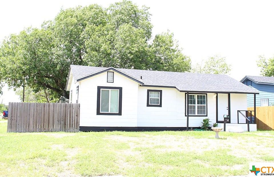 1st image of 103 Charlotte Dr