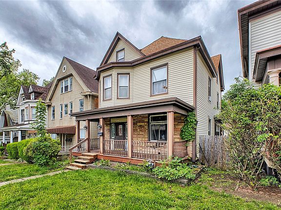 2nd image of 115 Harrison Ave