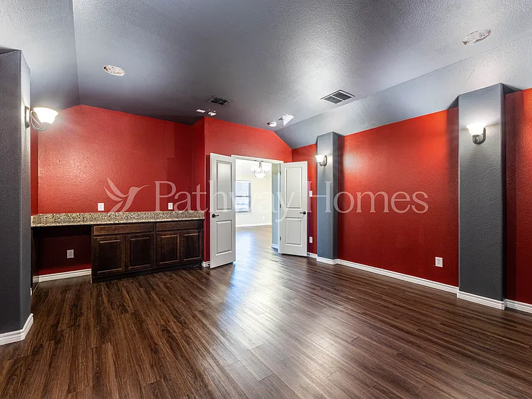 119 Highwood Ave — Photo 13