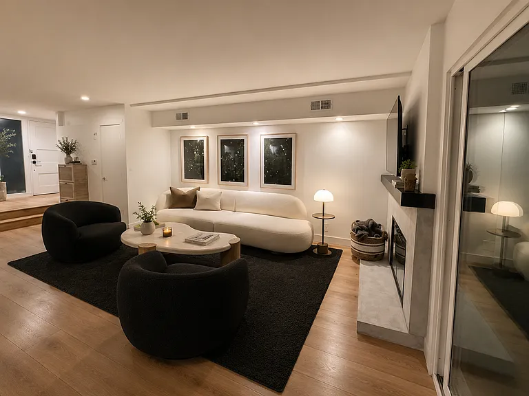 411 Flagship Rd — Photo 2