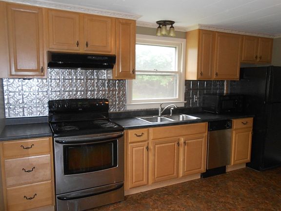 2nd image of 76 Musconetcong Dr