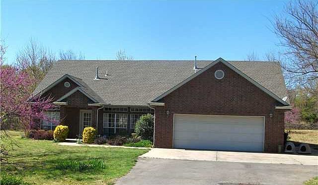 Home for Sale in Blanchard, Oklahoma $184,900