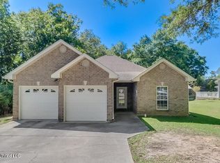 R 9817 Pokai Way, Diamondhead, MS 39525