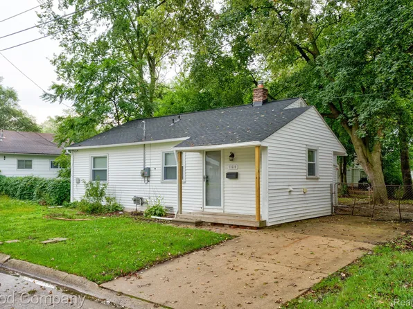 31610 Antrim Ct, Westland, MI 48186