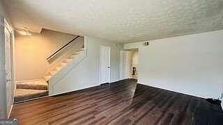 1st image of 411 Bedford Bay Ln