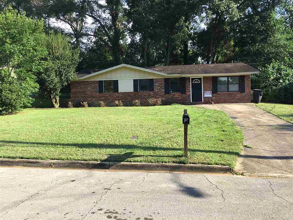 1st image of 2333 Yorkshire Dr