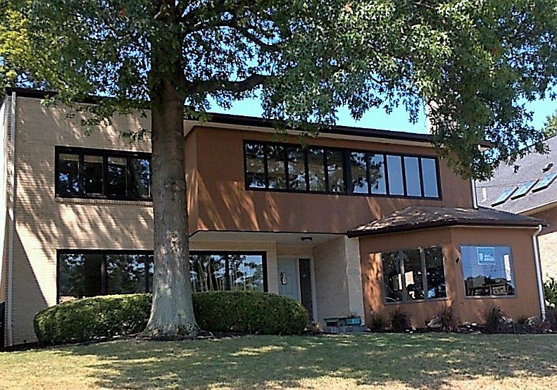1280 River Rd.