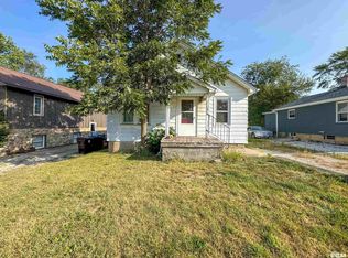 441 Groveland St, Creve Coeur, IL