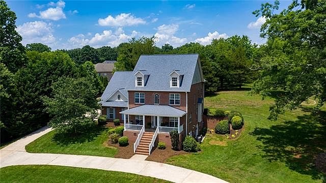 1st image of 1221 Willow Creek Dr #37