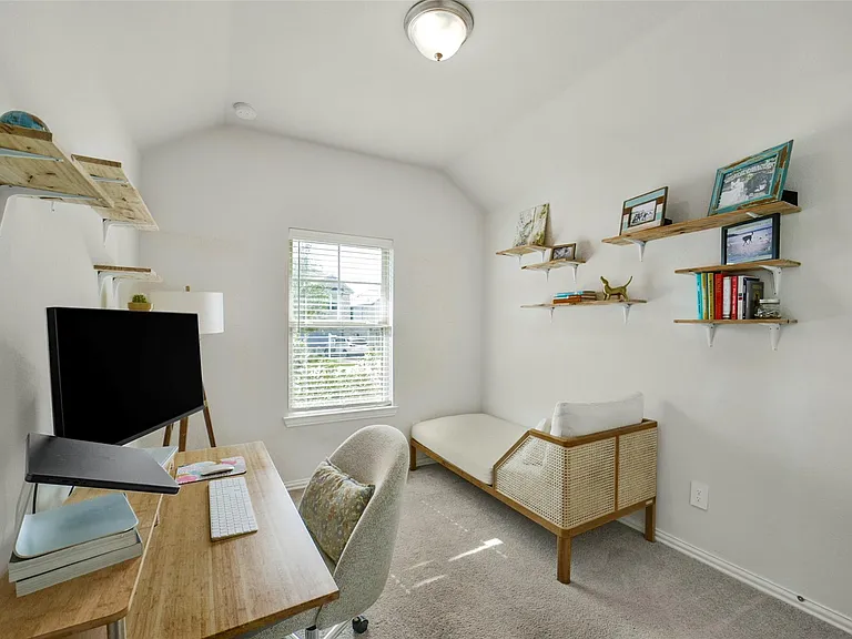 221 Woods Rose Ct — Photo 23