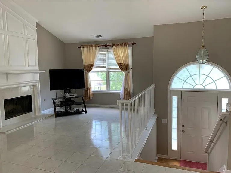 391 Bass Way NW — Photo 4