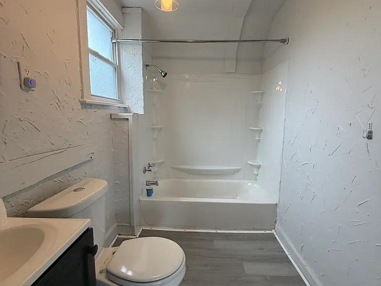 3196 W 44th St #UP — Photo 29