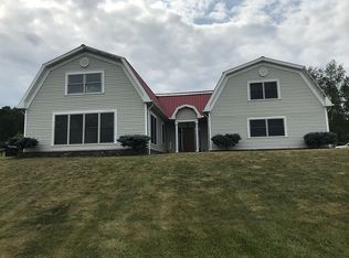 2356 Cherry Hill Rd, Clarks Summit, PA 18411