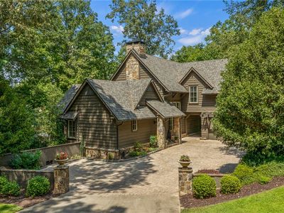 202 Passion Flower Way, Sunset, SC, 29685