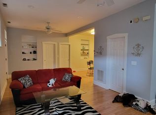 3622 N Ashland Ave #1, Chicago, IL 60613