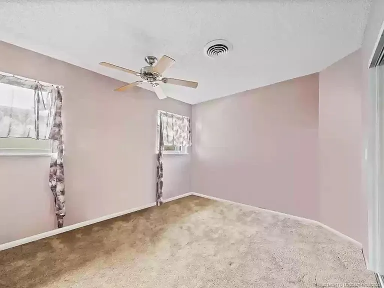 1744 SW Boatswain Pl — Photo 33