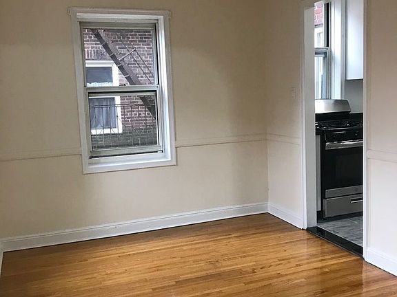5th image of 11048 72nd Ave APT 5C