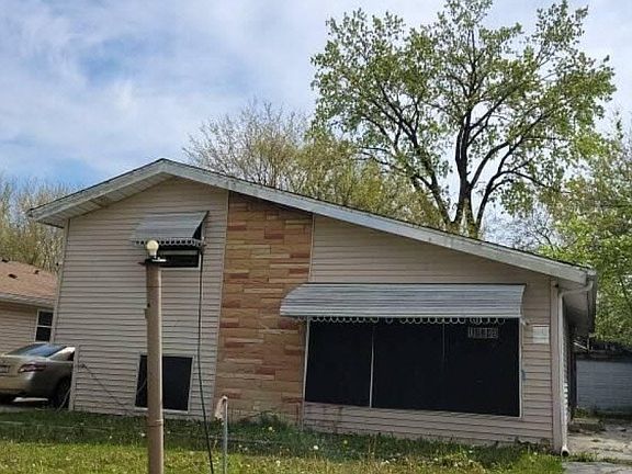 4th image of 16249 Ashland Ave