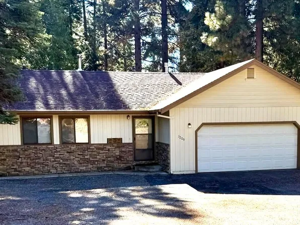 3209 Woodlake Dr, Lake Almanor, CA 96137