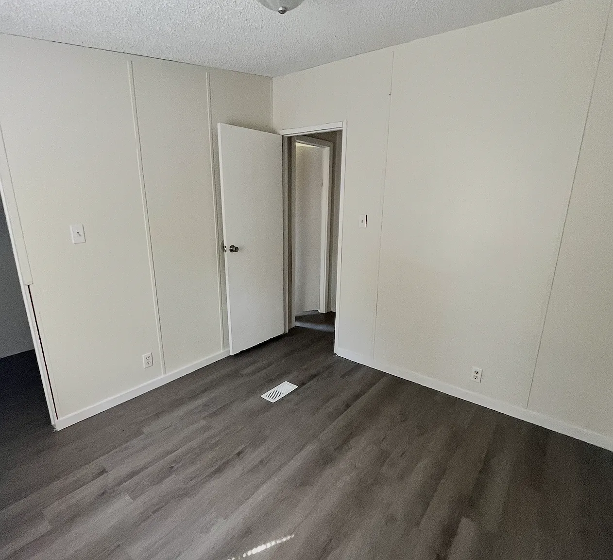 3 bed, 1568 sqft, $2,095 — Photo 3