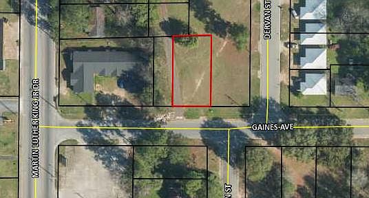 2nd image of 309 Gaines Ave